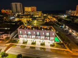 Beachfront Paradise: Townhome w/ Pool and Rooftop - Image 2