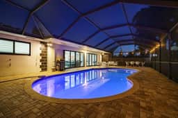 1141  N Northlake