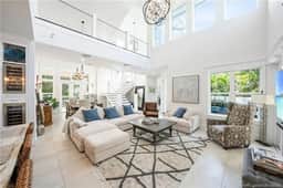 545 Stuart - NORTH