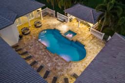7000sf Mansion/Gameroom/Theater/Heated Pool