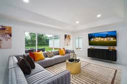 Newly Designed Renovated Luxe 8 BR Heated Pool