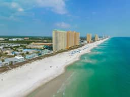 Modern 3BR/2BA in PCB, with Game Room & Pool - Image 2