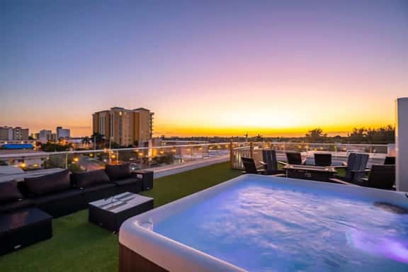 Beachfront Paradise: Townhome w/ Pool and Rooftop - Image 1