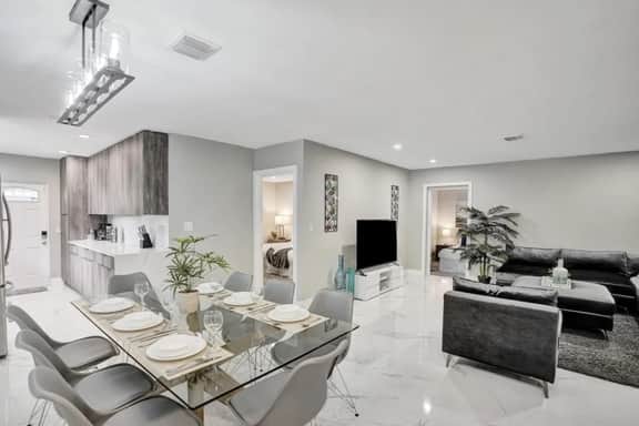 1321 s 16th