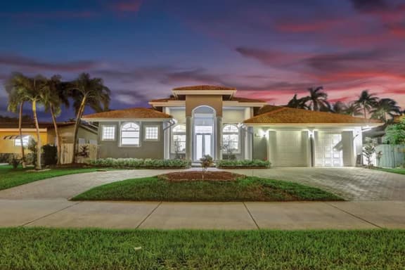 Luxury 6BR Near Beach w/ Pool & Game Room
